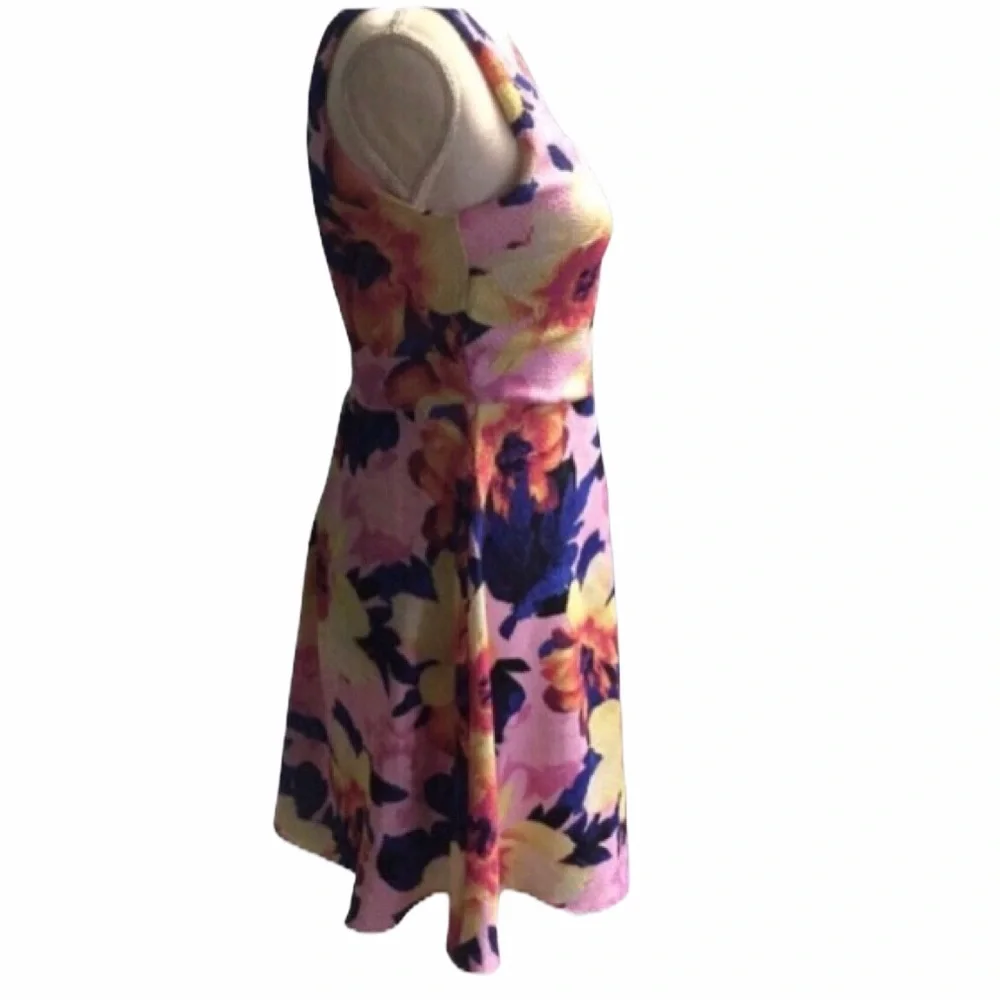 EVERLY Pink Floral Dress Fit Flare Small NWT Sleeveless Barbiecore Easter Spring - Picture 4 of 8